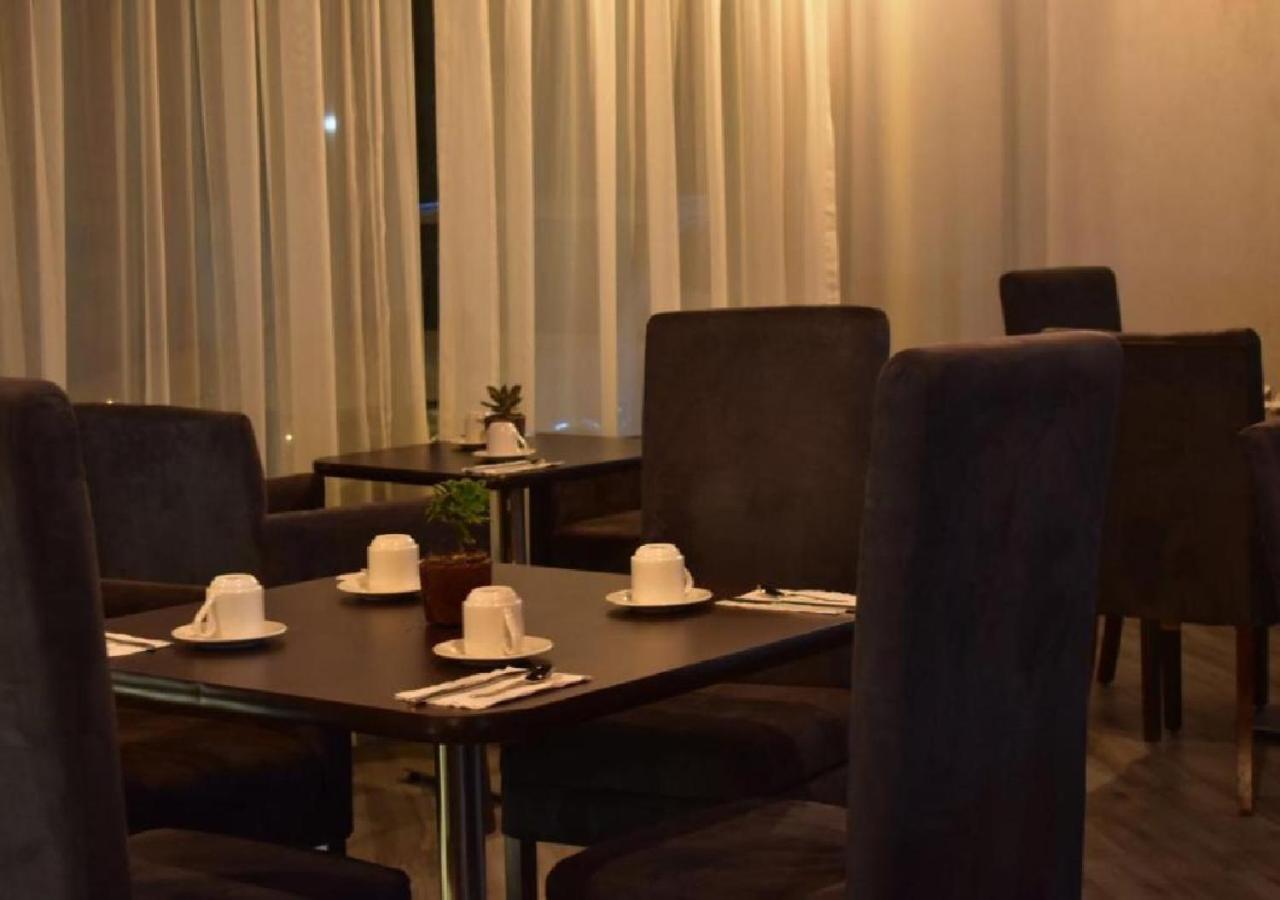 Esduma Hk Hotel Pachuca Экстерьер фото
